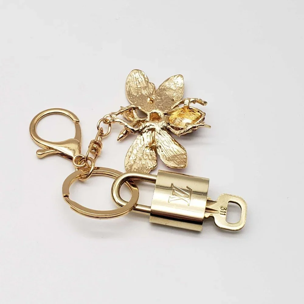 Authentic Louis Vuitton Gold Lock & Key ✨ Bag Charm Unbranded Keychain